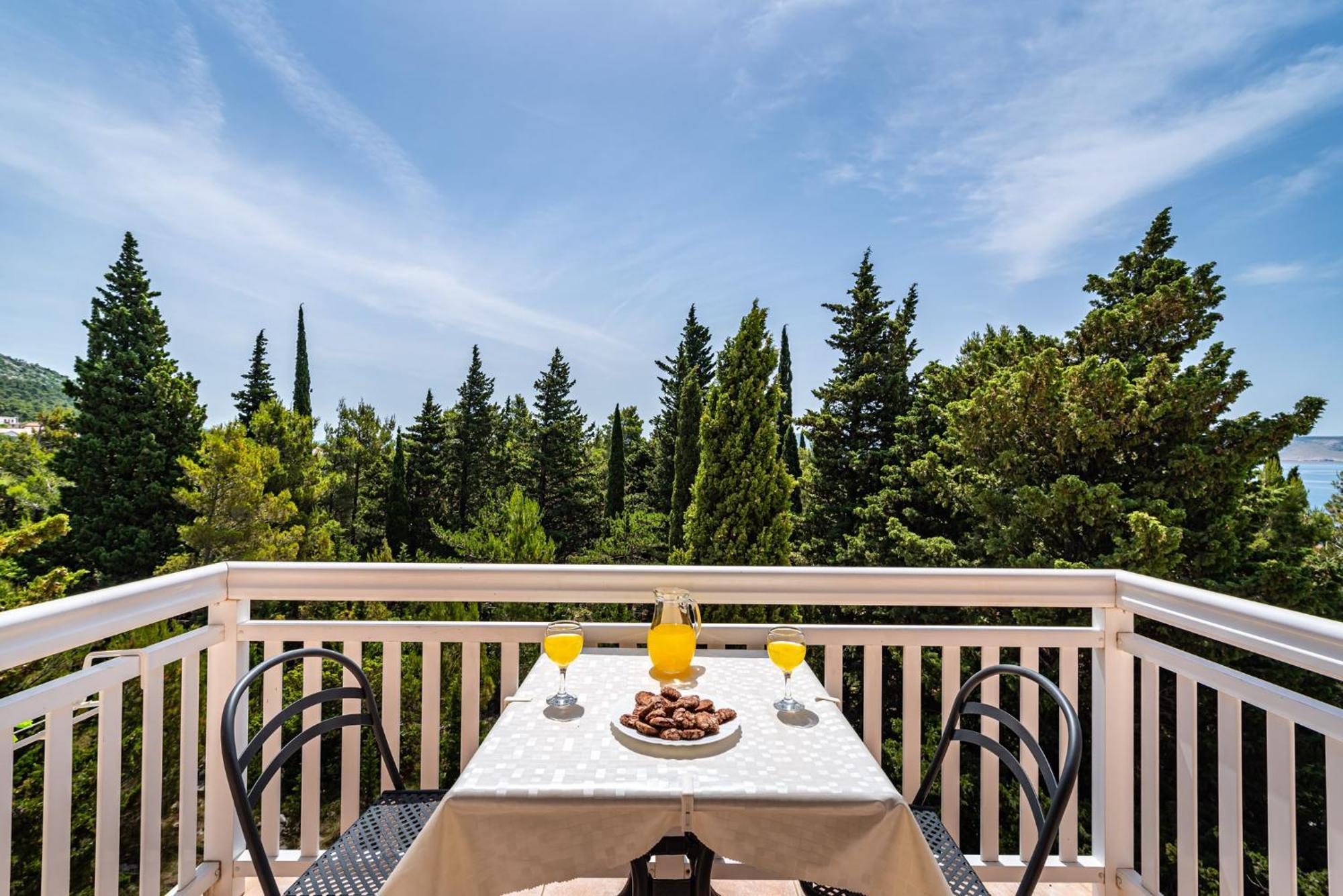 Apartments Prkacin 2 Starigrad Paklenica Exterior photo