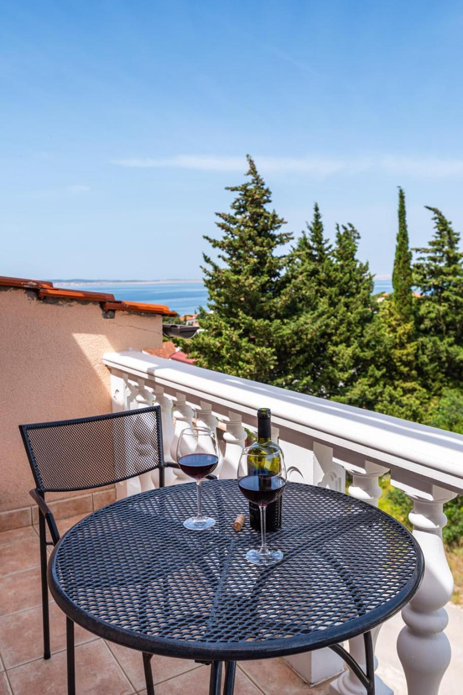 Apartments Prkacin 2 Starigrad Paklenica Exterior photo