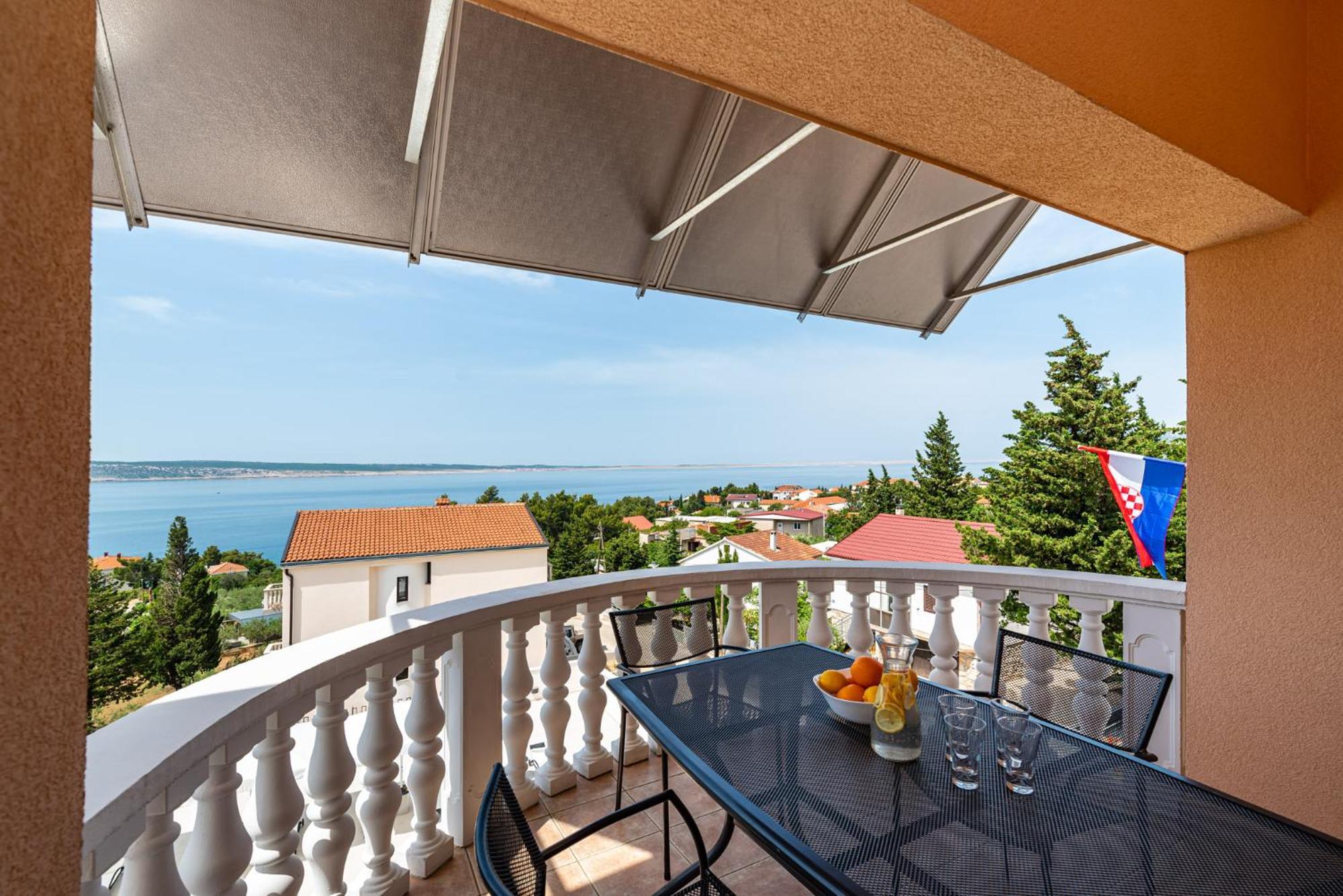 Apartments Prkacin 2 Starigrad Paklenica Exterior photo